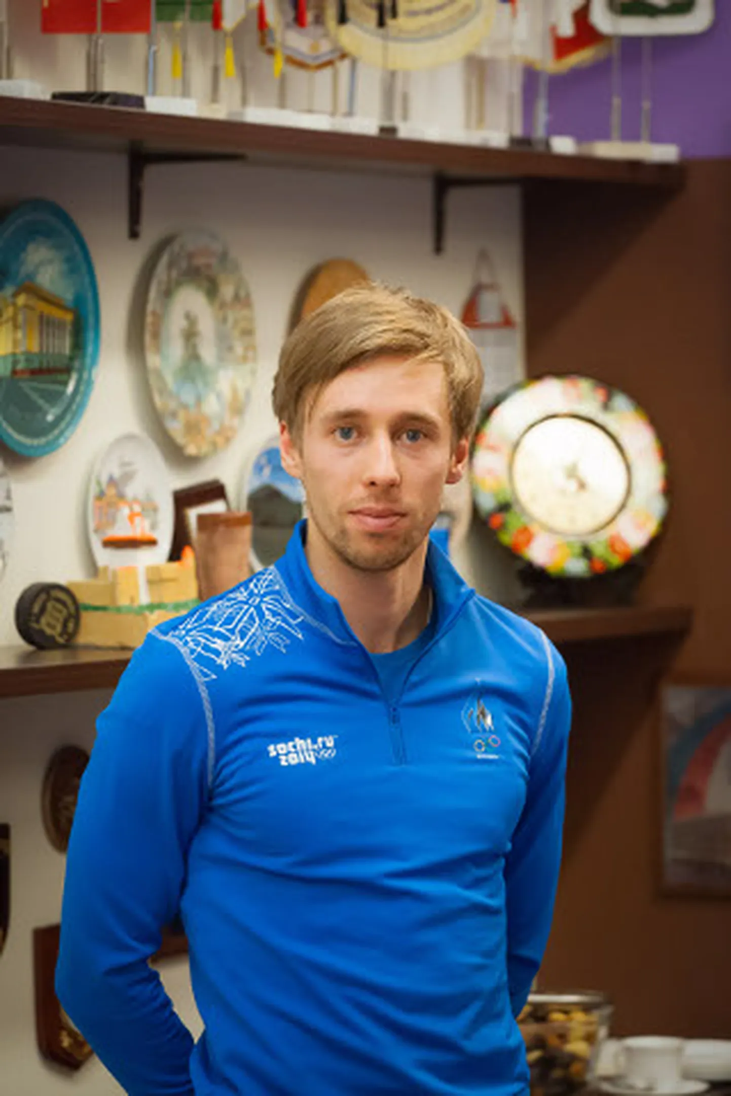 Daniil Steptšenko - nüüd juba endine profisportlane. Sotši olümpiamängude kogemuse saanud, püüab ta oma elus uut lehekülge pöörata. Ta tunnistab, et on seda otsust kaua vaaginud ning kõneleb sellest nüüd täiesti rahulikult: "Nii pidigi minema."