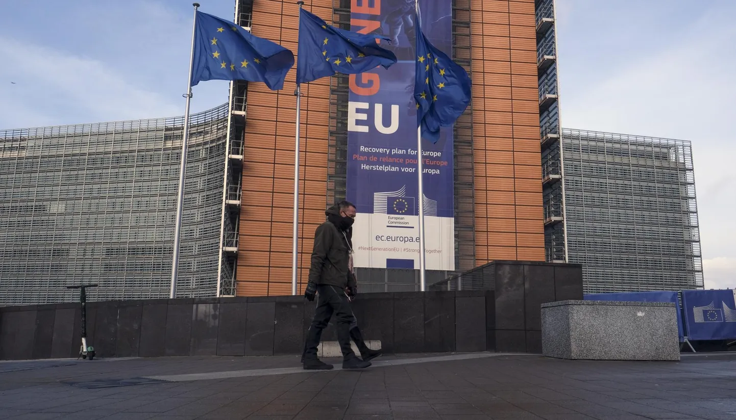 Euroopa Komisjon langetas tänavust majanduskasvu prognoosi, kuna suures osas Euroopas kehtivad koroonaviiruse pandeemia tõttu endiselt piirangud.