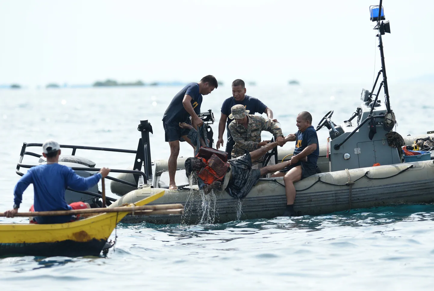 Filipiinide merevägi päästetöödel