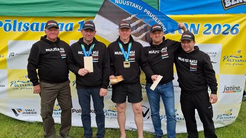 Purunenud tüüritrossist klassivõiduni Põltsamaa jõemaratonil