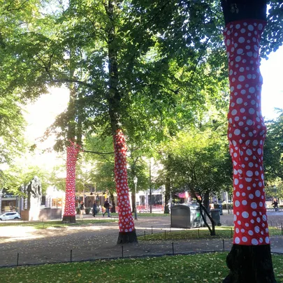 Yayoi Kusama retrospektiiv Helsingis / Gerogi Viies