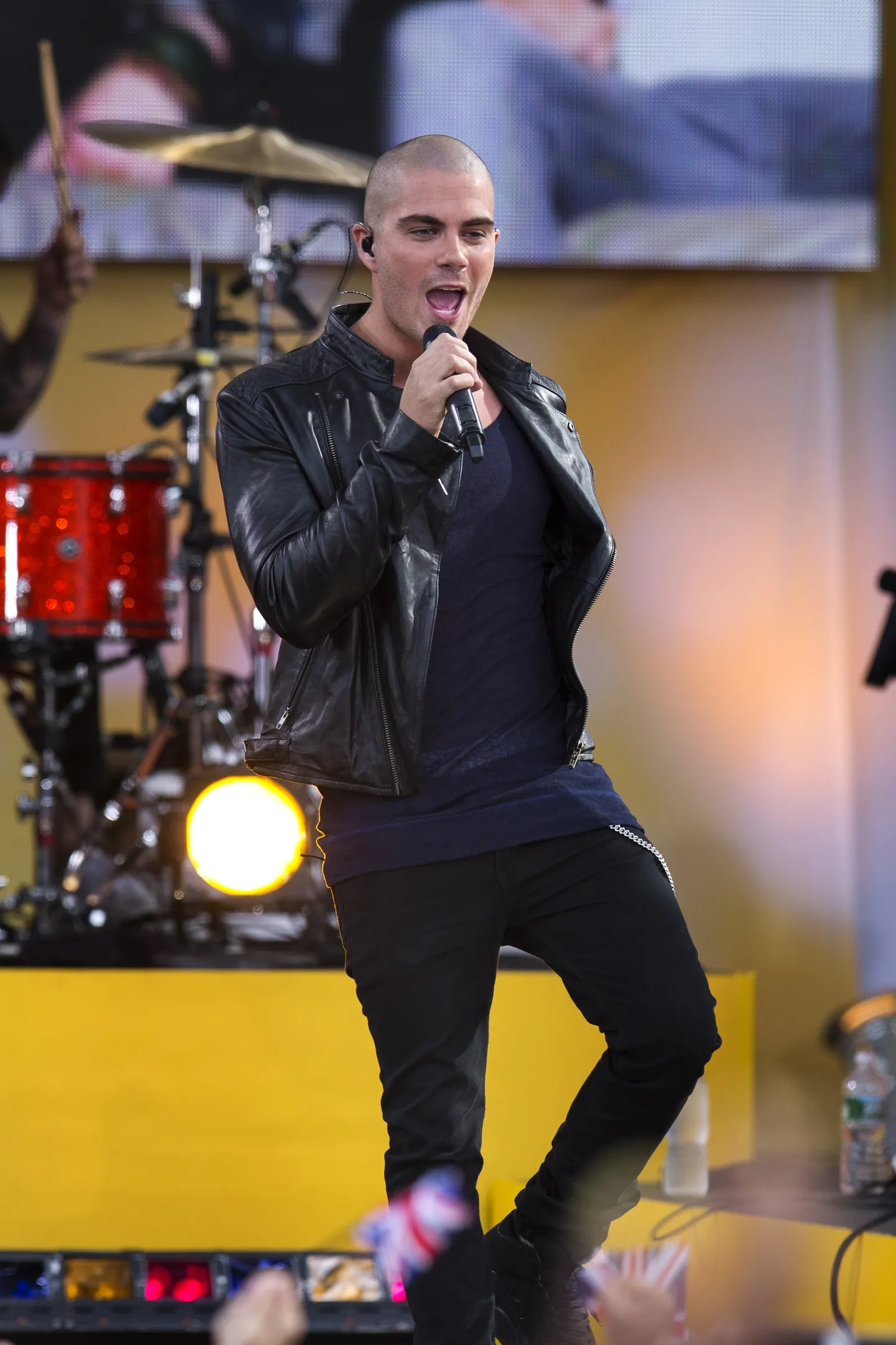 Laulja Max George 2013. aastal.