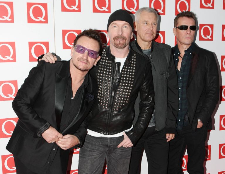 U2 vasakult: Bono, The Edge, Adam Clayton ja Larry Mullen Jr. 2011 Londonis muusikasündmusel