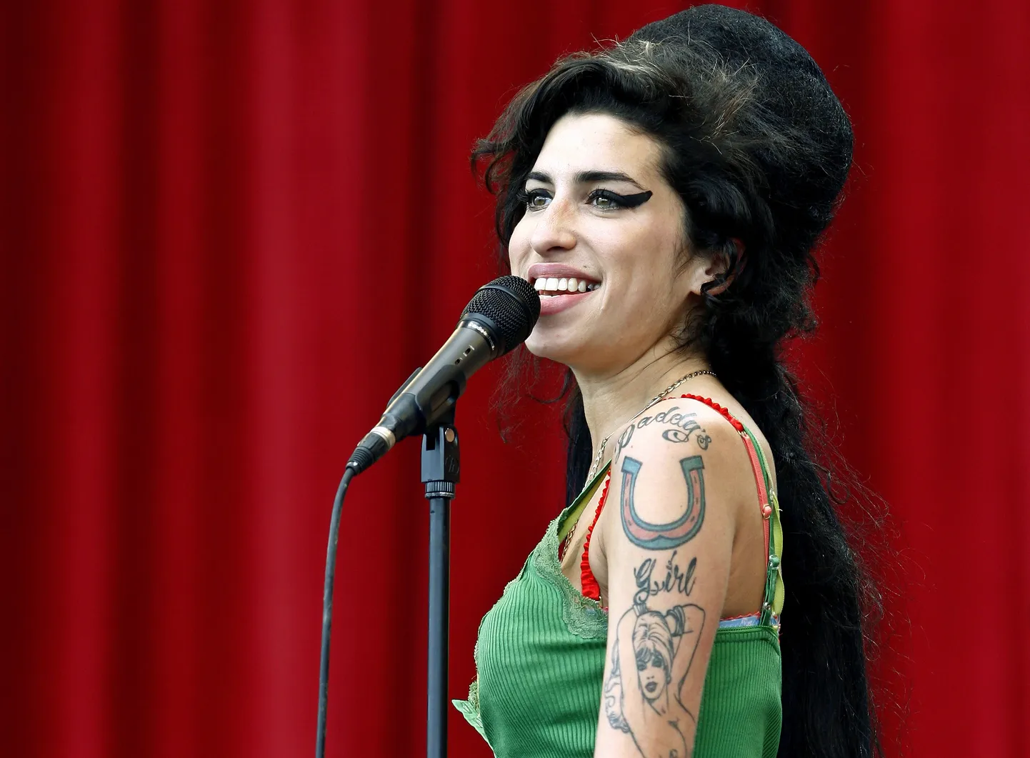 Amy Winehouse.