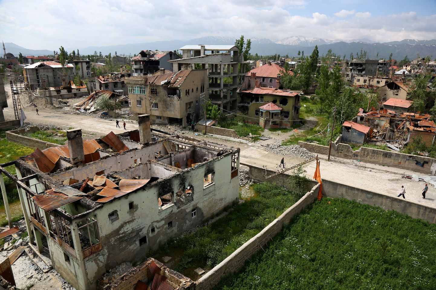 Türgi vägede ja kurdide sõjategevuse käigus kannatada saanud majad Hakkari provintsis