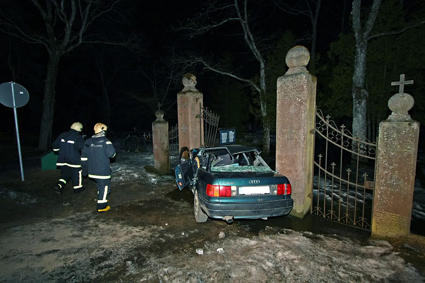 Liiklusõnnetus Valga linnapiiri lähedal Valga-Tartu maanteel.