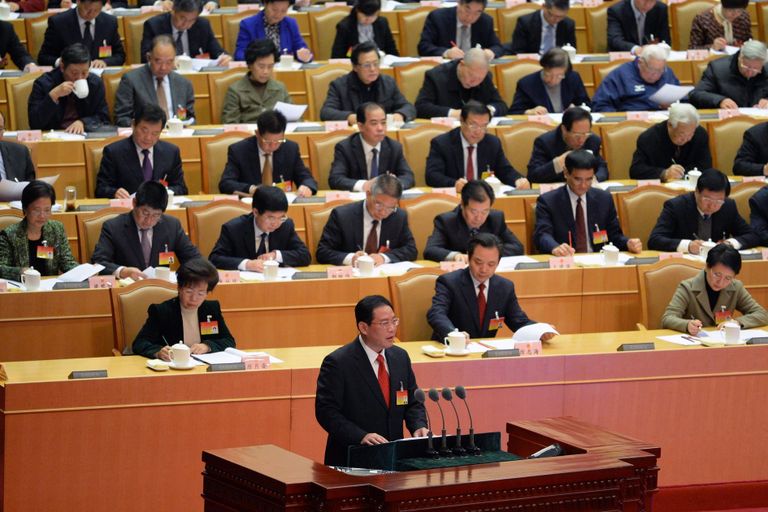 Li kõnelemas Zhejiangi provintsi 2015. aasta rahvakongressil.