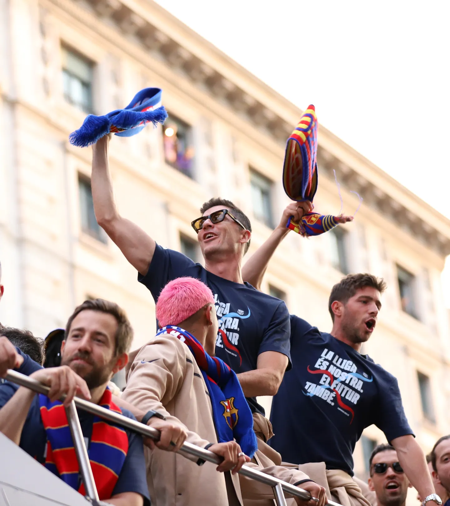 Barcelona mängijad tähistamas Hispaania meistritiitli võitmist.