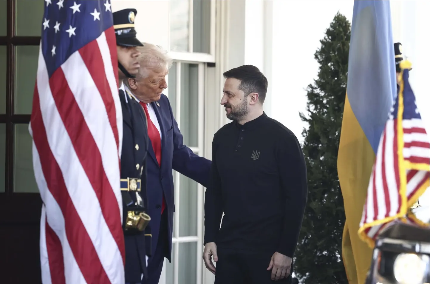 Президент США Дональд Трамп и президент Украины Владимир Зеленский в Белом доме.