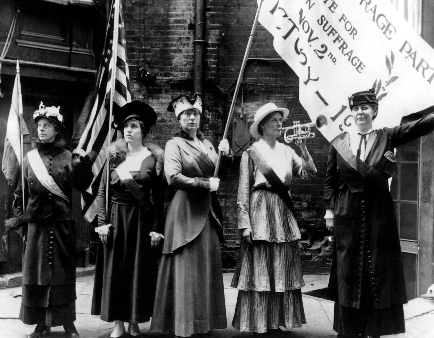 USA naisõiguslased 20. sajandi alguses nõudmas paremaid töötingimusi, suuremat palka ja hääletusõigust
