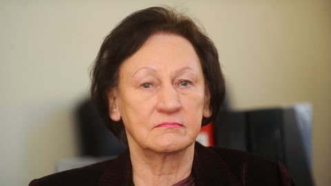 Почетной грамотой Кабмина наградят еще 44 человека и организации