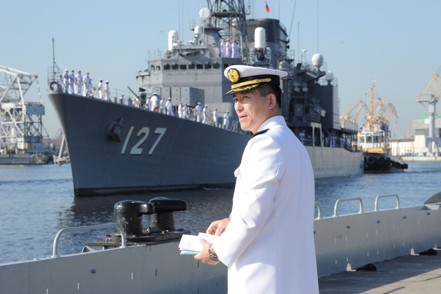 Jaapani sõjalaevad suvel Peterburis.