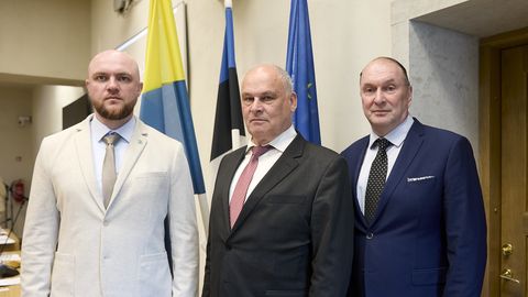 Narva volikogu kinnitas ametisse uue linnavalitsuse