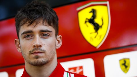 Ferrari nädalavahetus läks veelgi halvemaks: Leclerc sai karistada