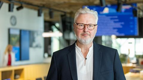 MARTIN EHALA ⟩ Me oleme oma valitsejaid väärt