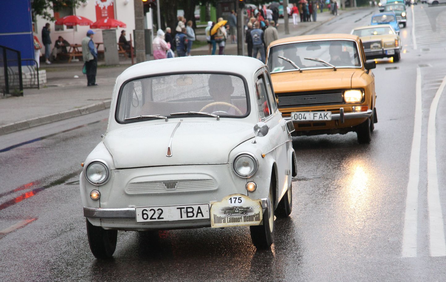 Vanade autode kokkutulekul võib näha ka nõukogudeaegseid masinaid. Tänavail näeb neid siiski vähem, kui liiklusregistri numbrite põhjal võiks eeldada.
