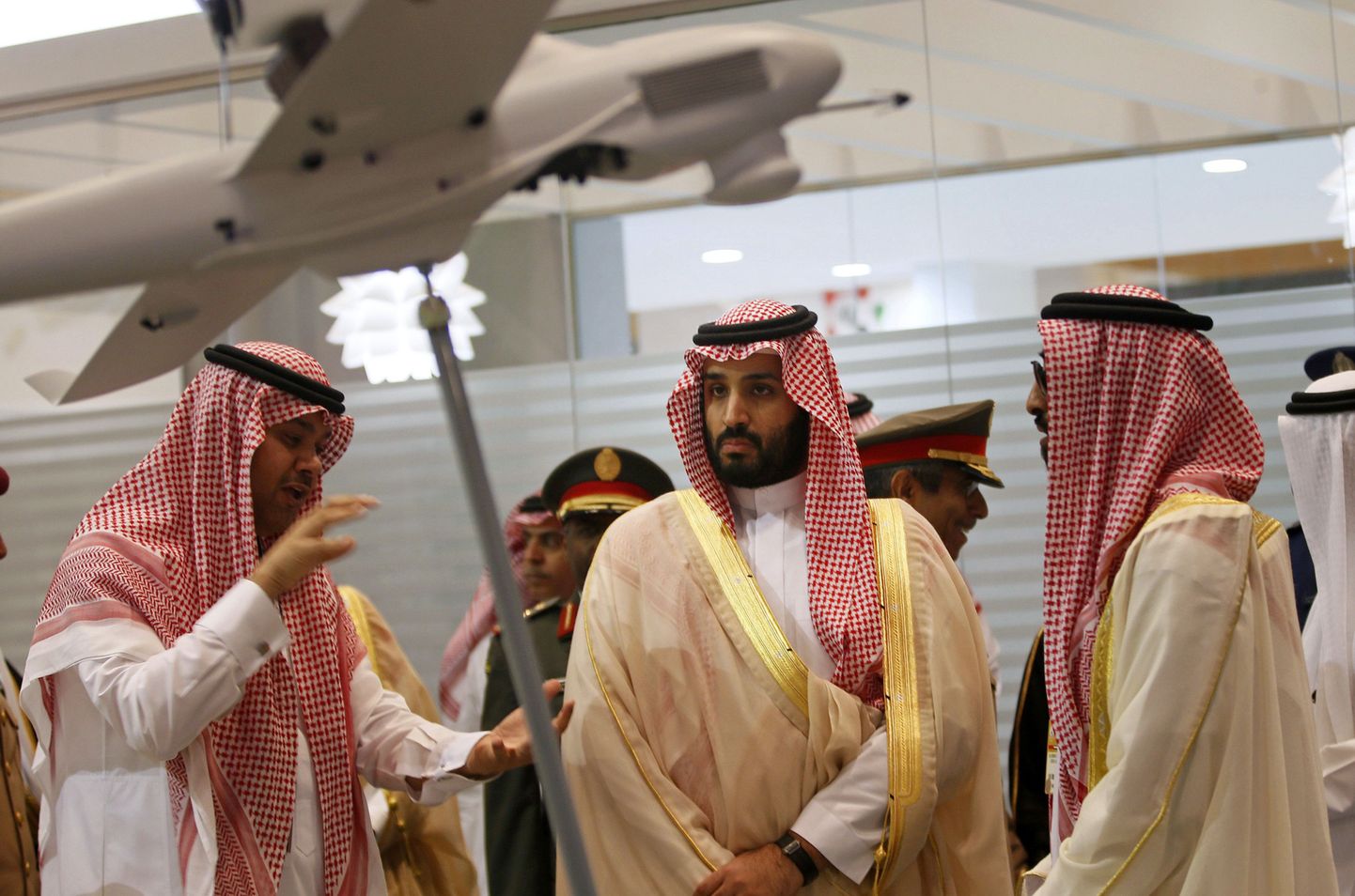 Saudi Araabia asekroonprints Mohammad bin Salman (keskel)