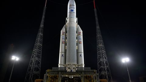 Kanderakett Ariane 6 startis 32 Amazoni Leo võrgustiku satelliidiga