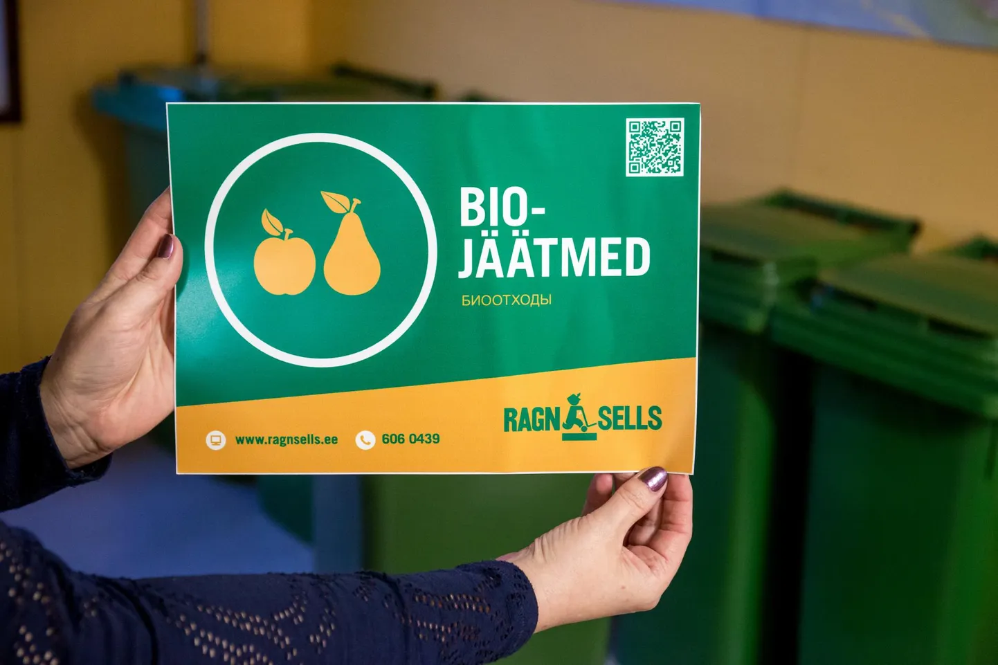 Prügifirma Ragn-Sells teatas, et taganeb lepingust, juhul kui Pärnu linn soovib, et tuleva aasta märtsist tuleb linlastelt prügi eest tasu küsida jäätmete kaalu alusel. Linn kuulutas seepeale välja uue hanke, kus kaalumisnõuet enam sees polnud. Sellel osales ka Ragn-Sells.