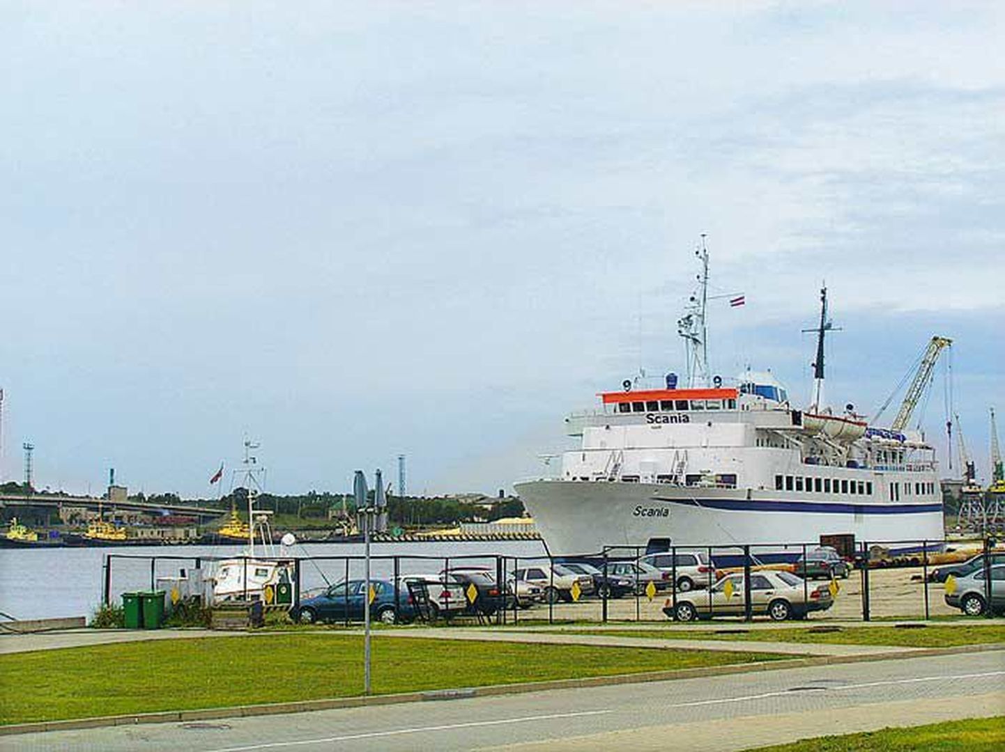 Aastatel 2005–2007 opereeris Mõntu–Ventspilsi liinil alusega Scania AS-i Saaremaa Laevakompanii tütarfirma SSC Ferries OÜ, mis lõpetas tegevuse majanduslikel põhjusel.
