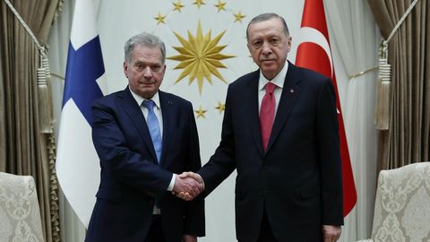 Erdoğan avas Soomele piduliku tseremooniaga NATO ukse