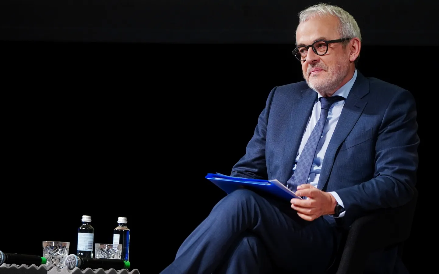Eiropas Parlamenta (EP) deputāts un EP priekšsēdētāja vietnieks Roberts Zīle (NA).