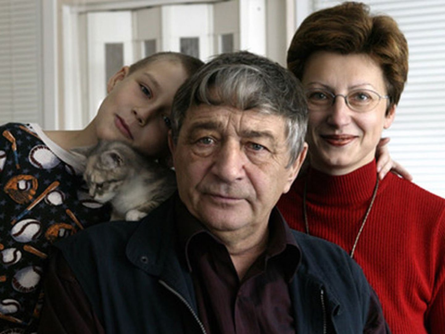Эдуард Успенский с дочерью и внуком