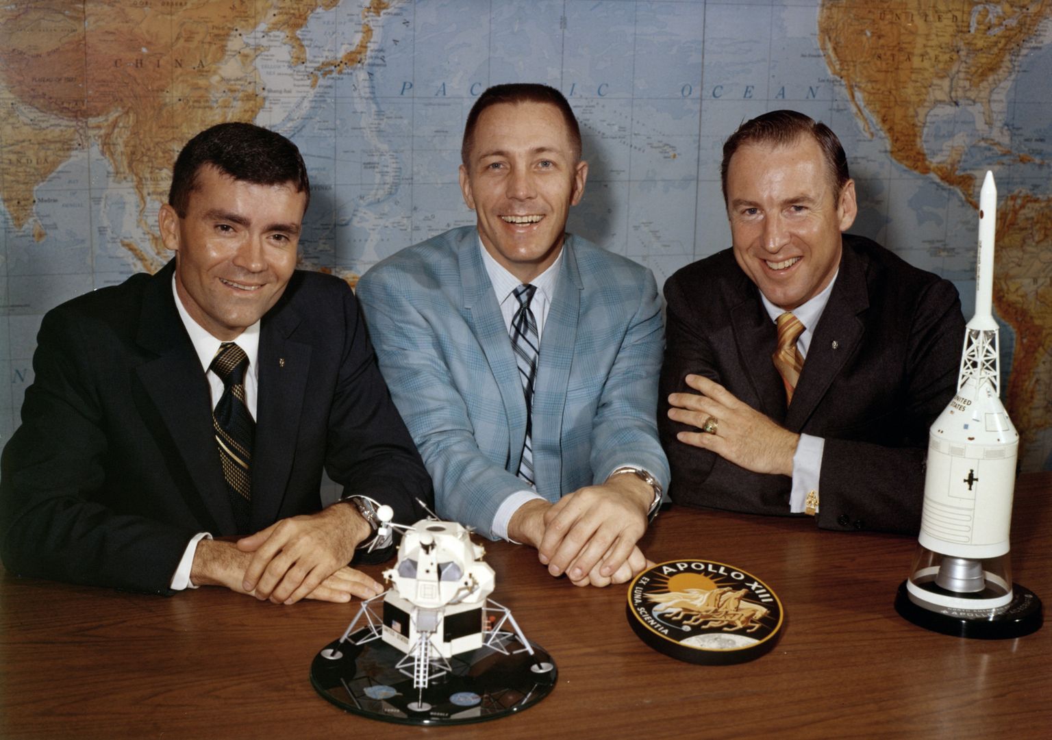 "Apollo 13" komanda. No kreisās: Freds Heiss, Džeks Svaigerts un Džims Lovels.