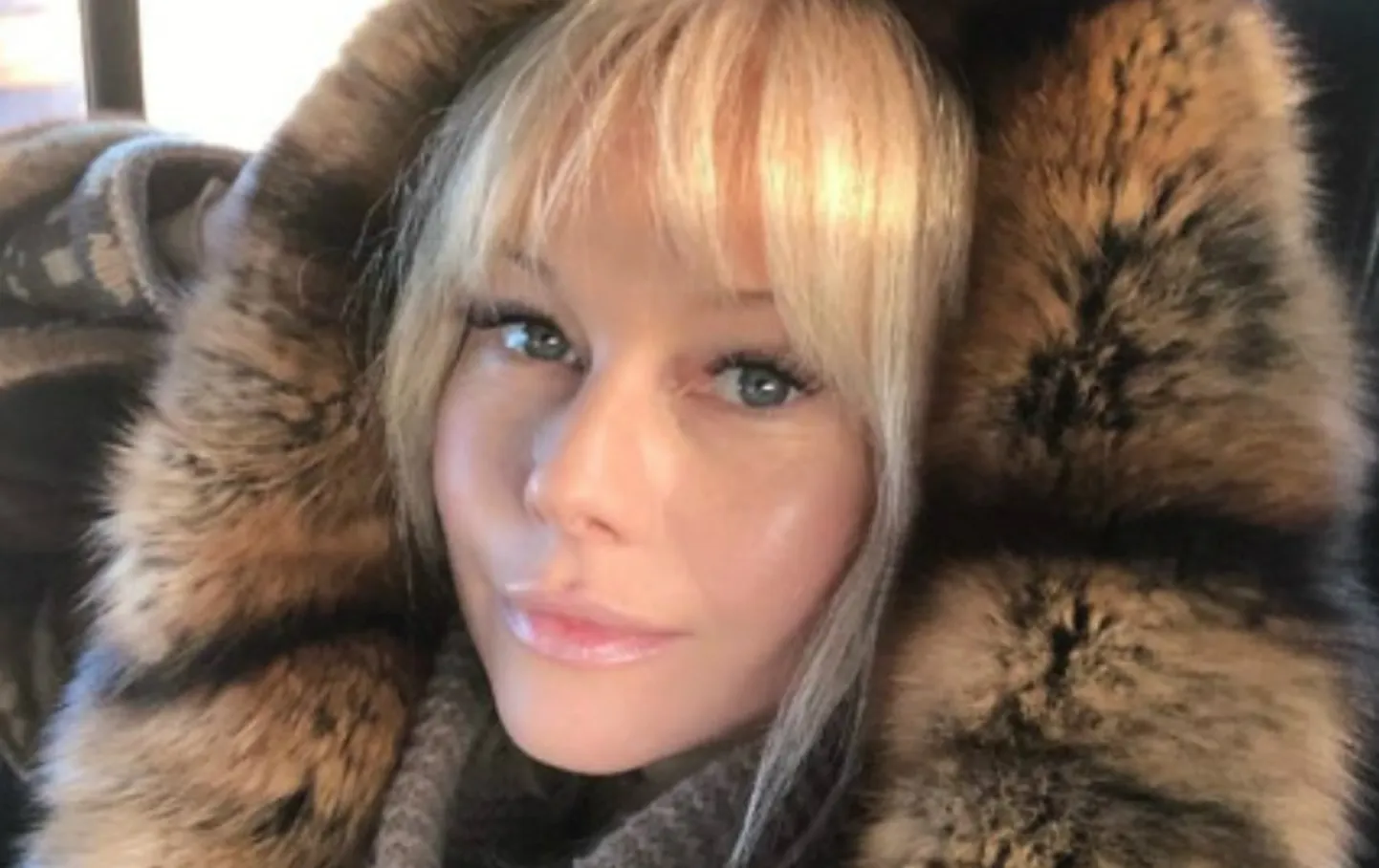 Елена Корикова.