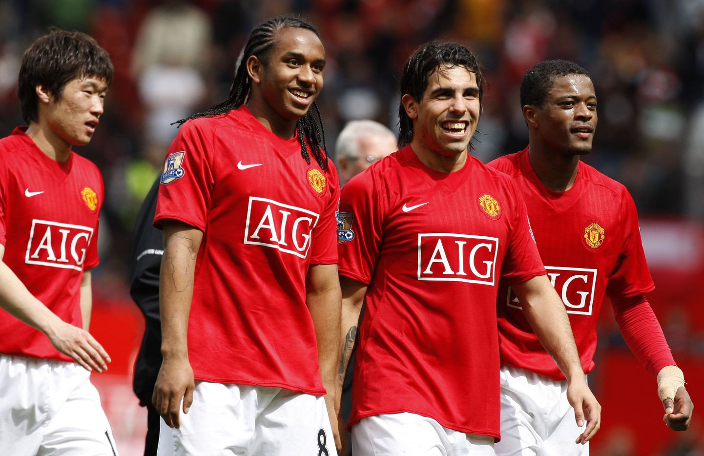 Manchester Unitedi mängijad Park Ji-Sung, Anderson, Carlos Tevez ja Patrice Evra. Värske avastuse põhjal võib nende punane vorm meeskonna edule kaasa aidata.