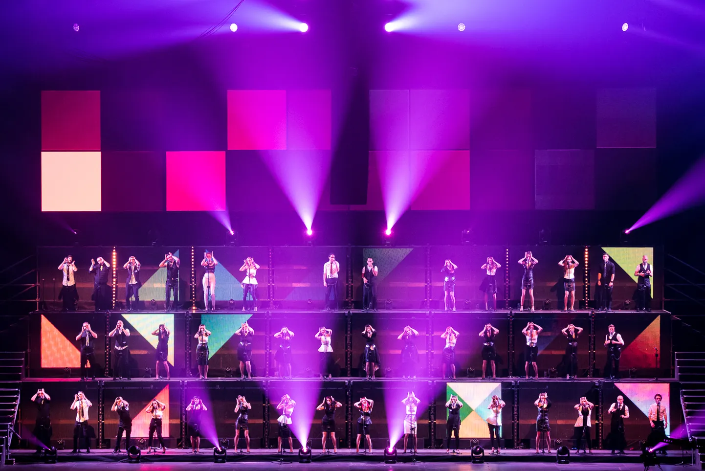 Sloveeniast pärit Perpetuum Jazzile on üks maailma suuremaid ja erilisemaid vokaalgruppe.