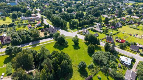 Gross ehitab Koeru uue kaupluse