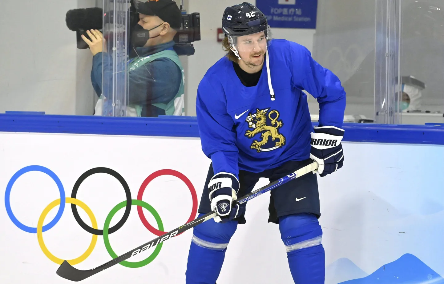Soome jäähokikoondislane Sami Vatanen treeningul Pekingi olümpiajääl.