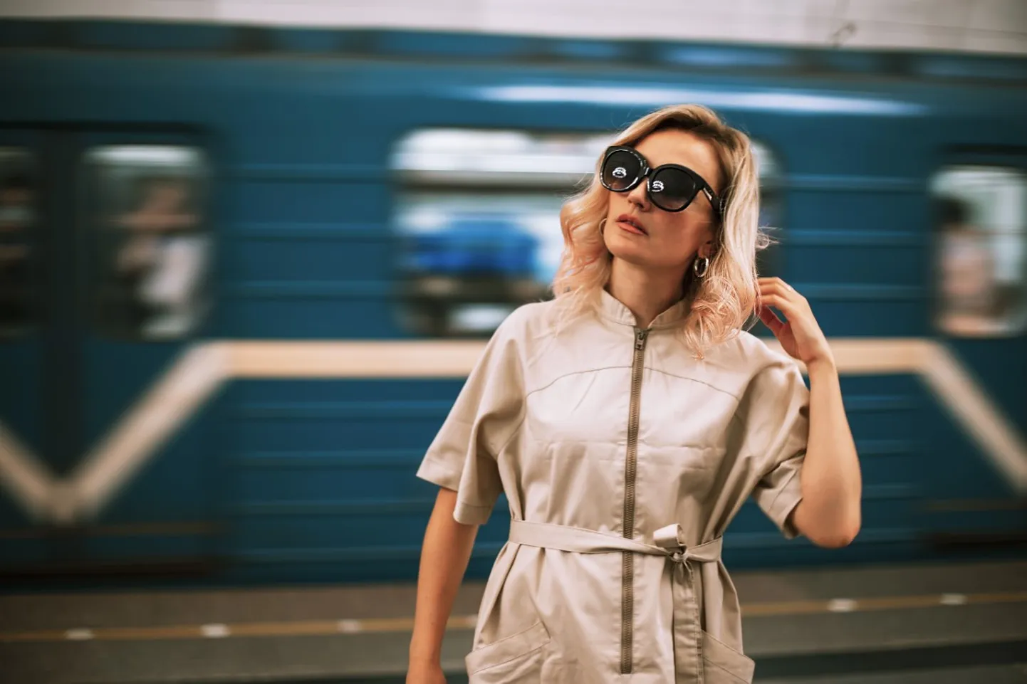 Александра Вилюмовская представила новую песню