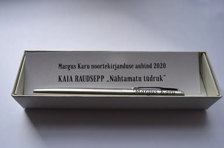 Margus Karu noortekirjanduse auhinna pälvis Kaia Raudsepp.