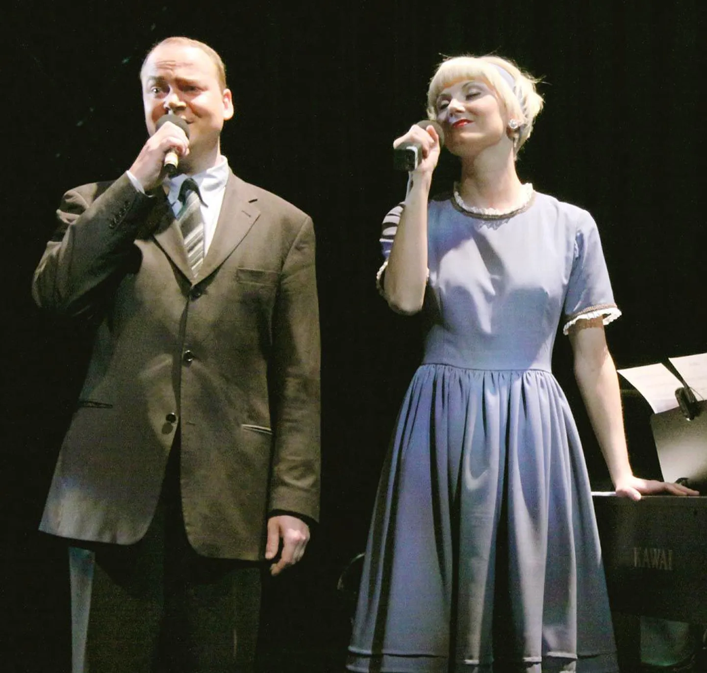 Kõige rohkem saab Endla teatri laulude õhtul kuulda Tambet Selingut (fotol lavastuses “Raimonds” koos Liis Laignaga).