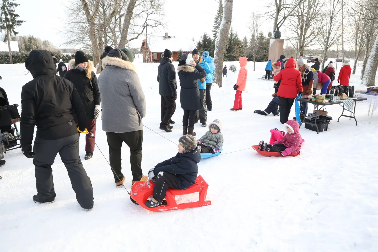 Tammsaare rahvamatk Järva-Madiselt Vargamäele.