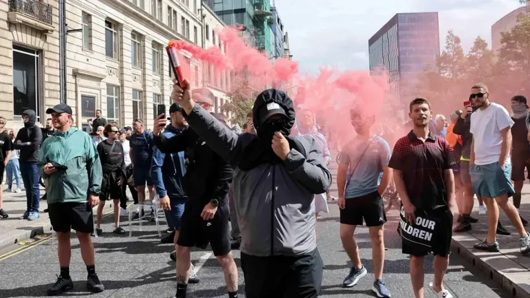 Протесты в Ливерпуле.