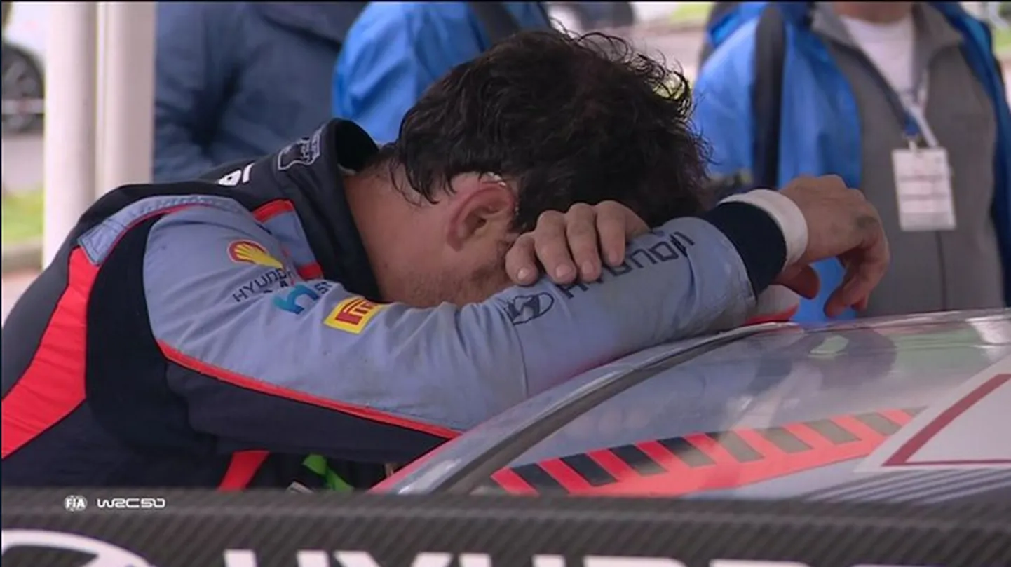 Rampväsinud Thierry Neuville.