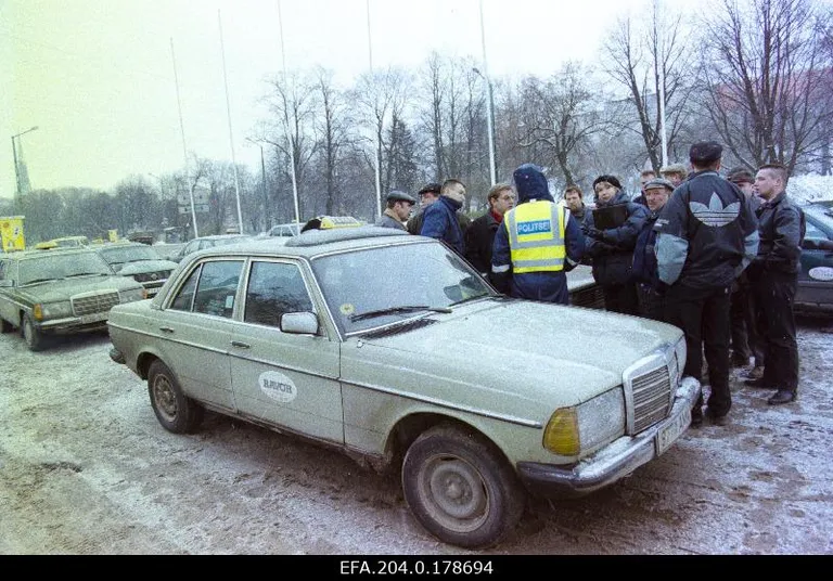 Такси в Таллинне в 1998 году