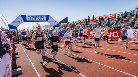 Maakonna meistrid 5000 m jooksus on Henriko Gregor Mägi ja Liina Tabri