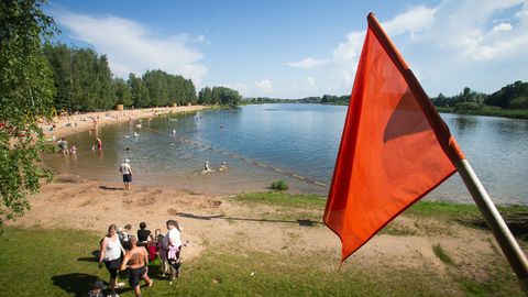Emajõe randades on vesi korras, Anne kanali ääres punane lipp
