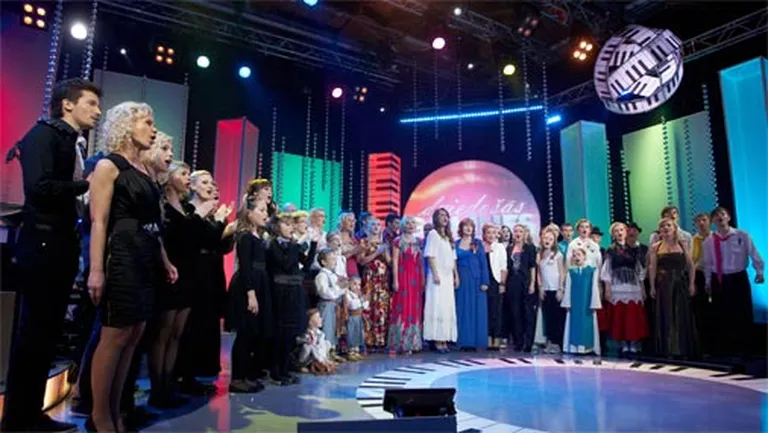 18.novembrī «Dziedošās ģimenes» izpildīs latviešu skaistākās tautasdziesmas