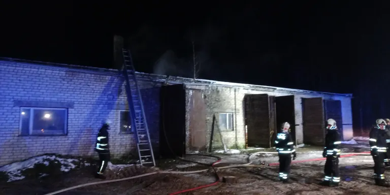 Kahjuks avastati tulekahju liiga hilja ja seepärast sai põlenud hooneosa umbes 20x25 meetri ulatuses olulisi kahjustusi.