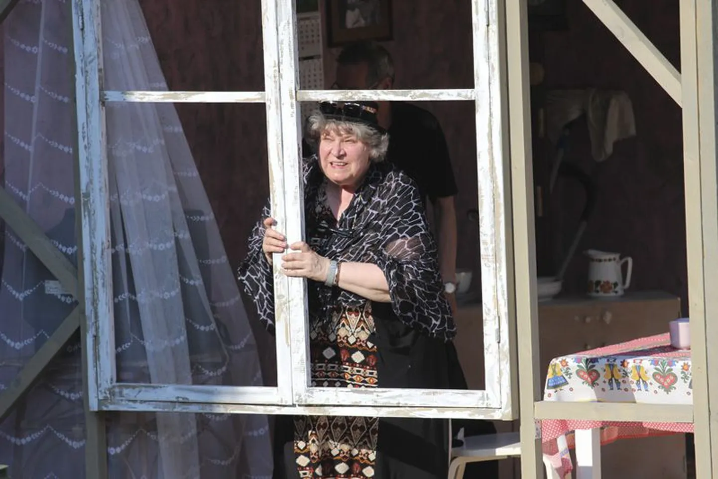 Maria Klenskaja kehastas Rakvere teatri suvelavastuses “Maailma otsas” Mallet.