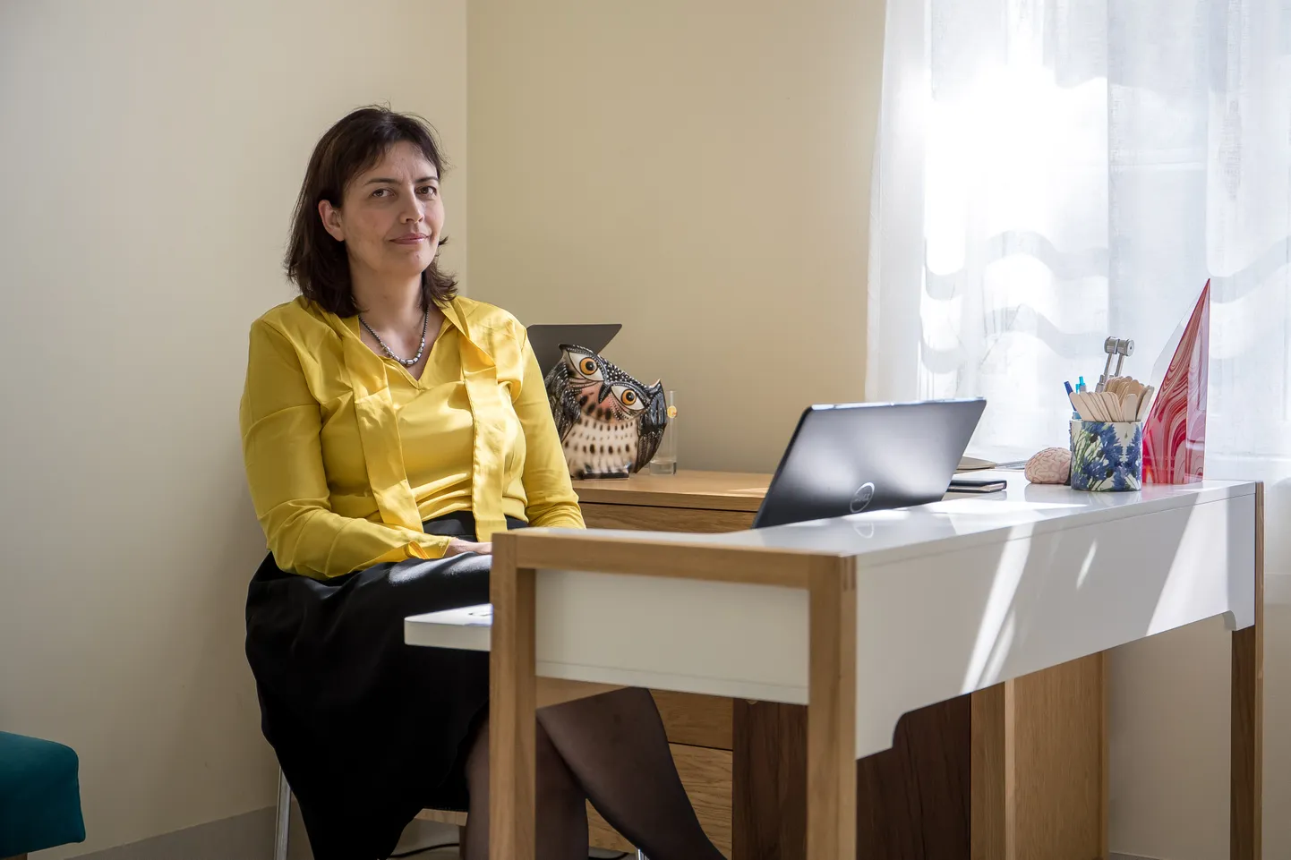 Perearst Karmen Joller oma kabinetis Kivimäe Perearstikeskuses. 
 
FOTO:SANDER ILVEST, EESTI MEEDIA