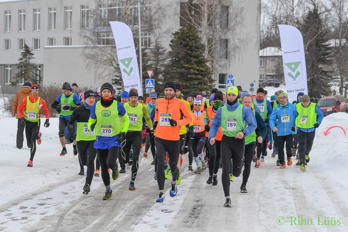 Vinni-Rakvere talvejooksu sarja viimase etapi start.