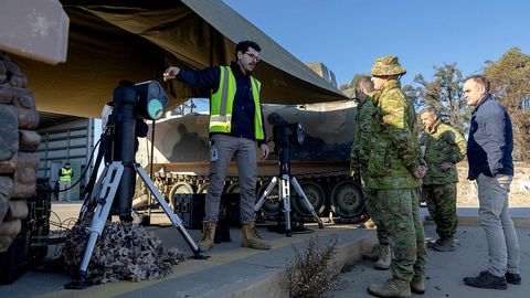 Austraalia sõjavägi: meie droone tappev laser mahub vabalt kohvrisse!
