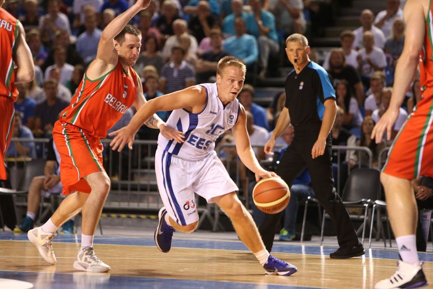 Стен Сокк и другие баскетболисты сборной смогут проявить себя в ближайшем матче с Болгарией.