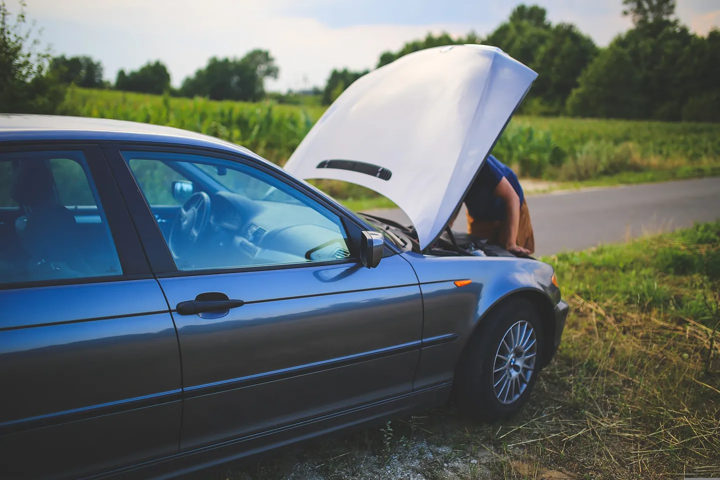 Muidugi on üks levinud põhjus abi kutsumiseks, et auto läks lihtsalt teel katki.